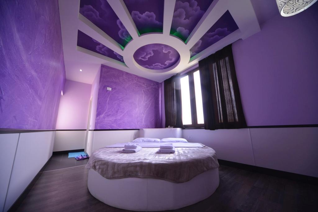 Hotel Lotus Tirana Zimmer foto